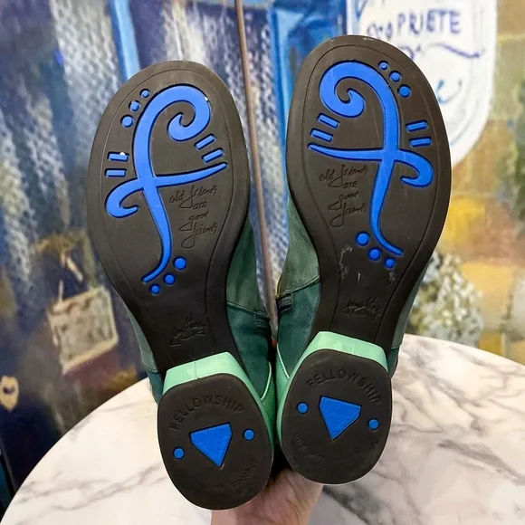 John Fluevog Fellowship Carol Tall Leather Buckle Zip Boots Green 7.5 GUC - Picture 9 of 10